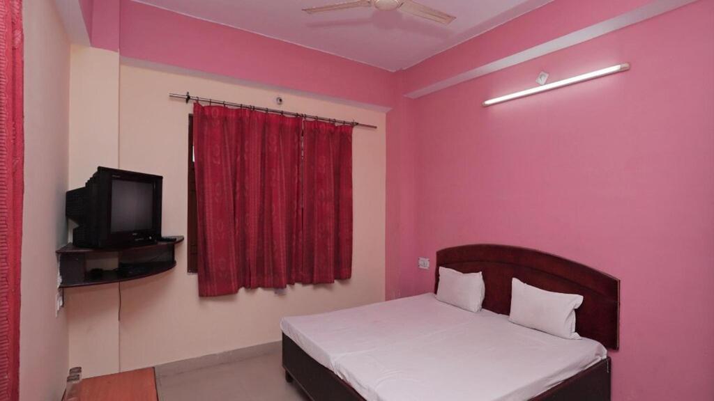 Hotel Mohan By Wb Inn آغْرا المظهر الخارجي الصورة