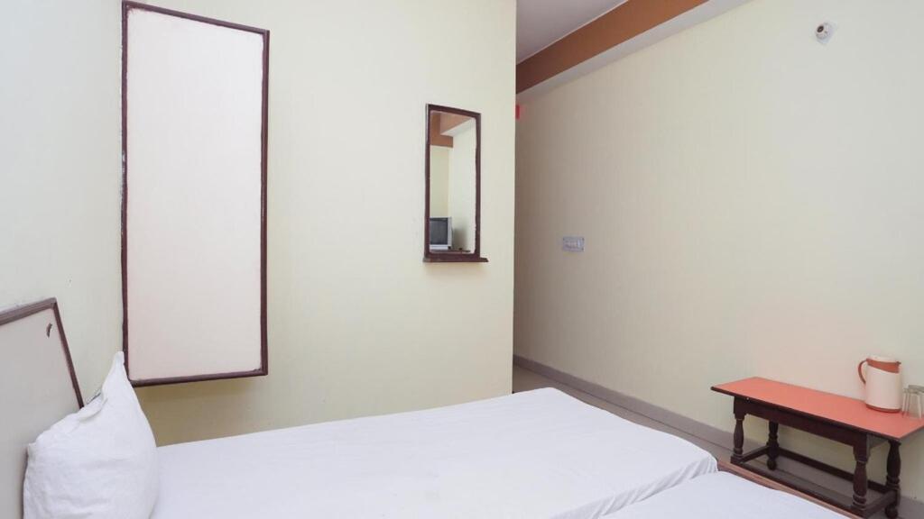 Hotel Mohan By Wb Inn آغْرا المظهر الخارجي الصورة