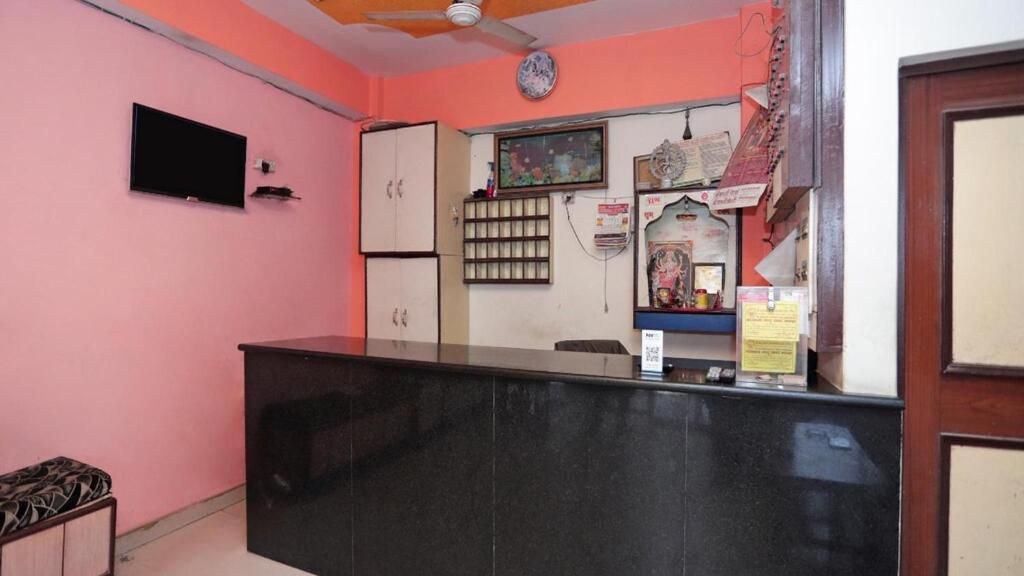 Hotel Mohan By Wb Inn آغْرا المظهر الخارجي الصورة