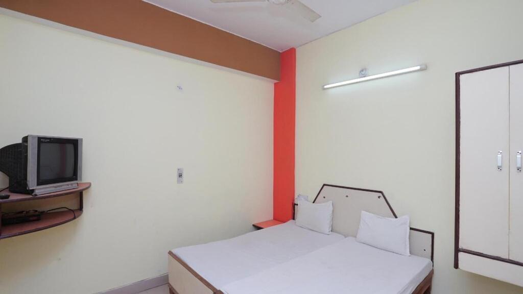 Hotel Mohan By Wb Inn آغْرا المظهر الخارجي الصورة