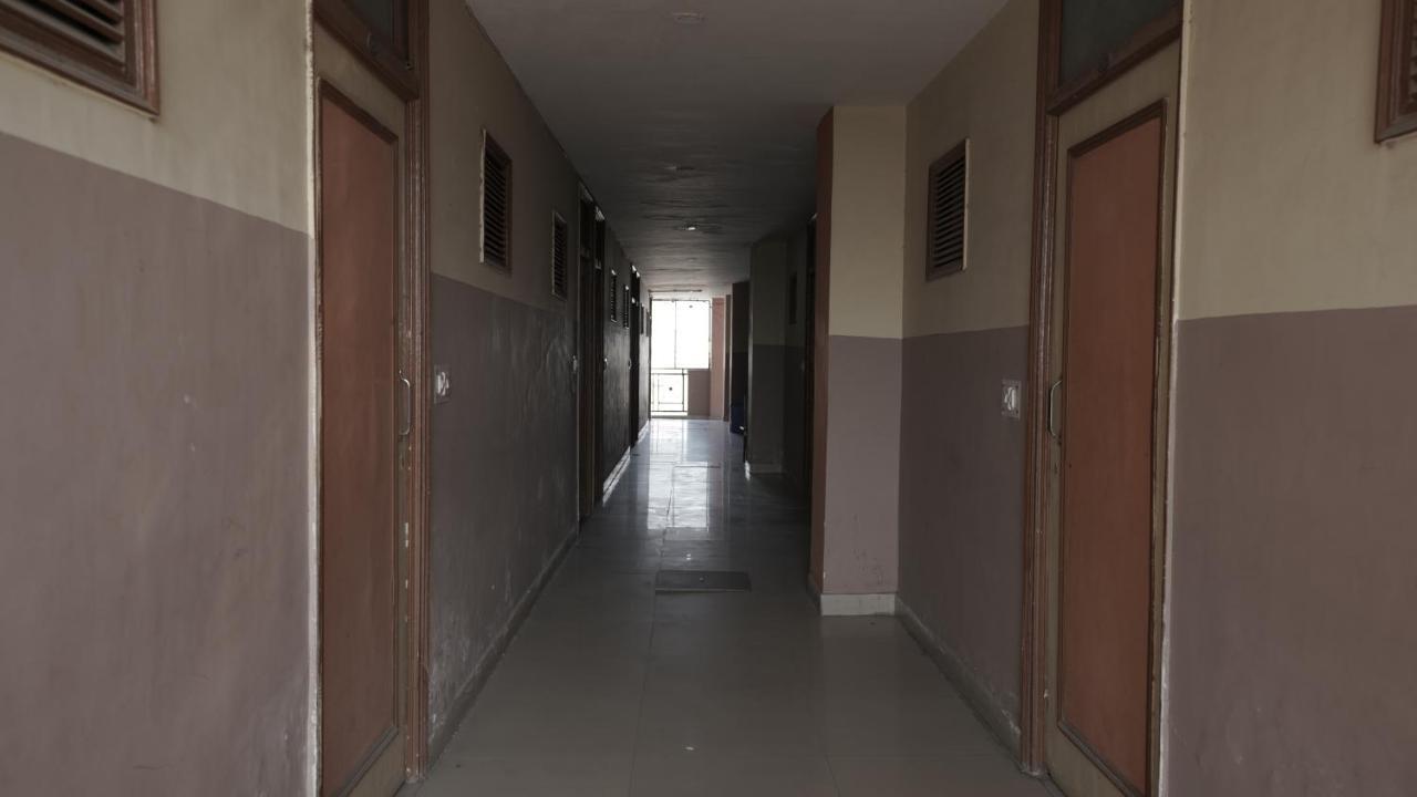 Hotel Mohan By Wb Inn آغْرا المظهر الخارجي الصورة