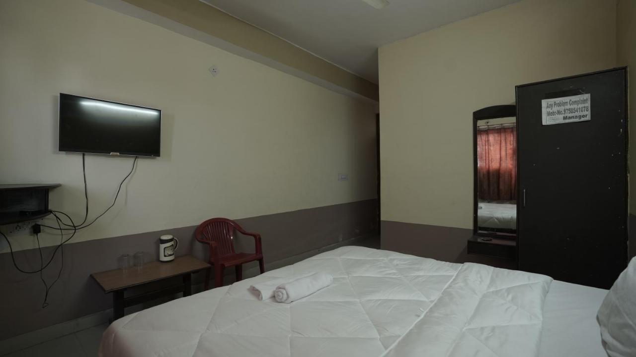 Hotel Mohan By Wb Inn آغْرا المظهر الخارجي الصورة